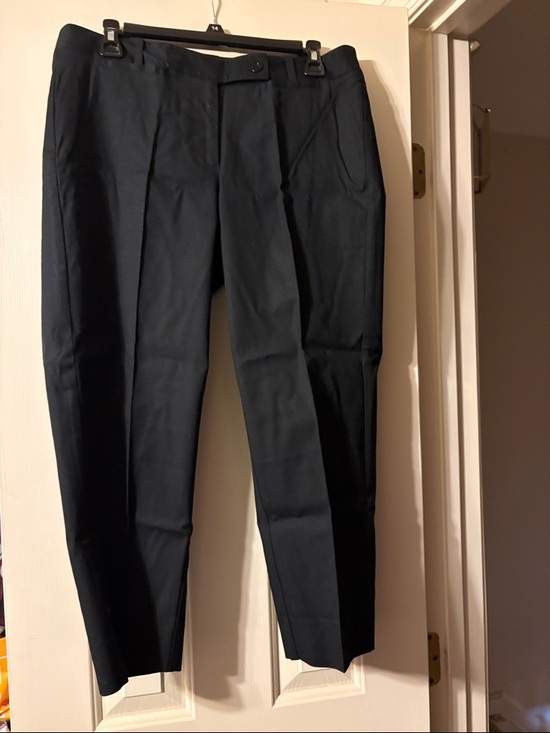White House Black Market Pants - White House Black Market Black Slim Crop Pants Size 8